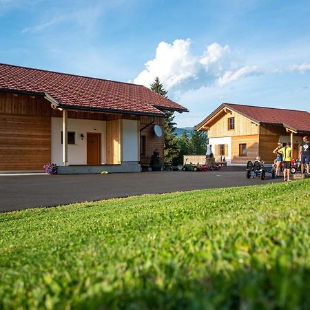 Chalets und Apartments Hauserhof Nassfeld Schlanitzen Exterior foto